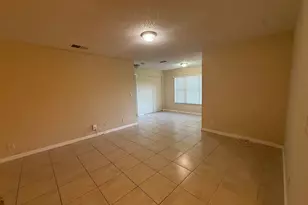 3390 N Pinewalk Dr, Margate, FL 33063 - Photo 7
