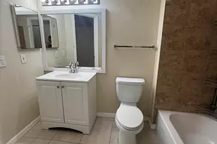 3390 N Pinewalk Dr, Margate, FL 33063 - Photo 9
