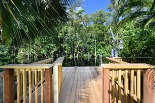 11823 Lake Shore Pl, North Palm Beach, FL 33408 - Photo 15