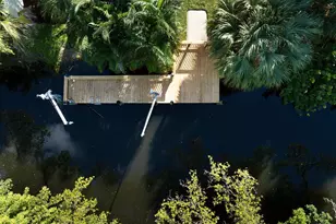 11823 Lake Shore Pl, North Palm Beach, FL 33408 - Photo 13