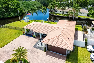 598 W Palmetto Park Road, Boca Raton, FL 33432 - Photo 1