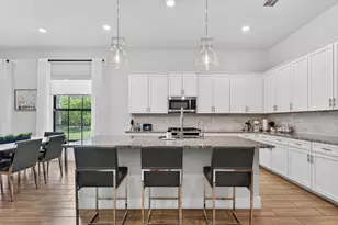 8427 W Blue Spring Dr, Parkland, FL 33067 - Photo 9