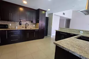 7440 NW 42nd Ct, Lauderhill, FL 33319 - Photo 9
