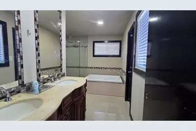 7440 NW 42nd Court, Lauderhill, FL 33319 - Photo 13