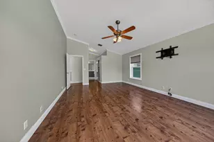 19111 SW 8th St, Pembroke Pines, FL 33029 - Photo 17