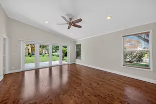 19111 SW 8th St, Pembroke Pines, FL 33029 - Photo 9