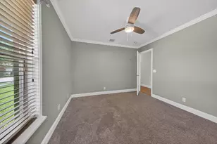 19111 SW 8th St, Pembroke Pines, FL 33029 - Photo 7