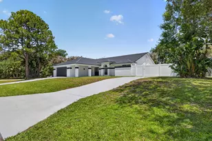 1721 SW Ocean Cove Ave, Port Saint Lucie, FL 34953 - Photo 3