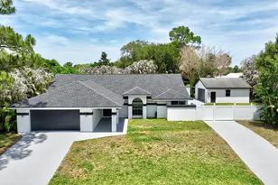 1721 SW Ocean Cove Ave, Port Saint Lucie, FL 34953 - Photo 5