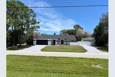 1721 SW Ocean Cove Avenue, Port Saint Lucie, FL 34953 - Photo 1