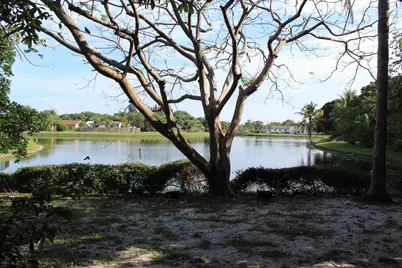 7427 Pinedale Drive, Boynton Beach, FL 33436 - Photo 3