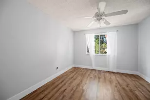 832 NW 92nd Ave, Plantation, FL 33324 - Photo 17