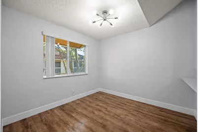 832 NW 92nd Avenue, Plantation, FL 33324 - Photo 13
