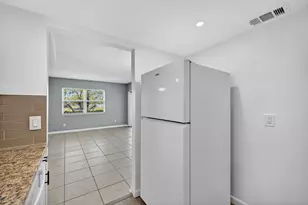 1650 SE Green Acres Cir, Port Saint Lucie, FL 34952 - Photo 9