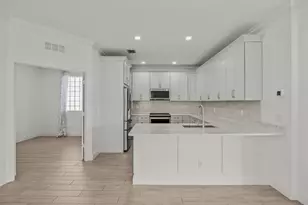 5725 SE Kawana Trail, Hobe Sound, FL 33455 - Photo 11