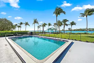 300 Inlet Way, Palm Beach Shores, FL 33404 - Photo 13
