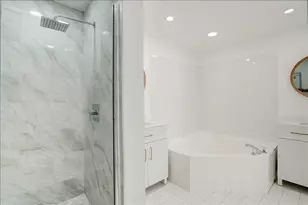 9805 NW 52nd St, Doral, FL 33178 - Photo 33