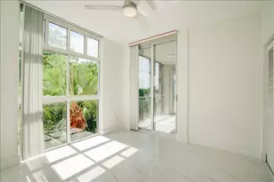 9805 NW 52nd St, Doral, FL 33178 - Photo 15
