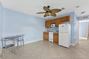 2831 N Seacrest Blvd, Boynton Beach, FL 33435 - Photo 25