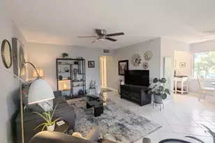 100 E Kingswood E, West Palm Beach, FL 33417 - Photo 1