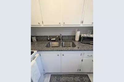 100 Kingswood E, West Palm Beach, FL 33417 - Photo 7