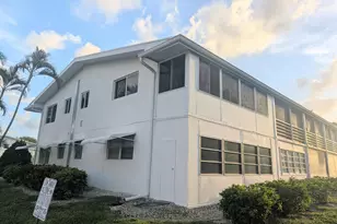 100 Kingswood E, West Palm Beach, FL 33417 - Photo 19
