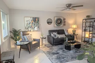 100 Kingswood E, West Palm Beach, FL 33417 - Photo 3