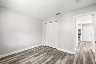 5162 NE 6th Ave, Oakland Park, FL 33334 - Photo 21