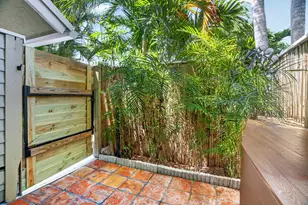 622 Mariners Way, Boynton Beach, FL 33435 - Photo 9
