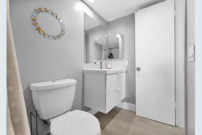400 SE 10th Street #303, Deerfield Beach, FL 33441 - Photo 9