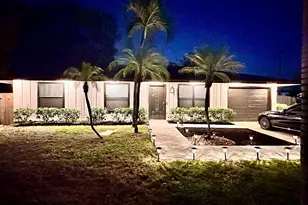 3390 Artesian Dr, Lake Worth, FL 33462 - Photo 3