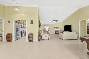 320 Scarlet Bugler Ln S, Jacksonville, FL 32225 - Photo 31