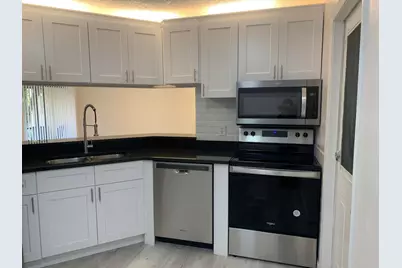 12 Via De Casas Sur #102, Boynton Beach, FL 33426 - Photo 7