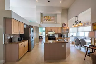 10124 NW 3rd Ct, Plantation, FL 33324 - Photo 9