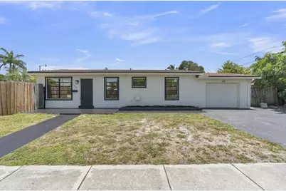 100 NE 26th Court, Pompano Beach, FL 33064 - Photo 3