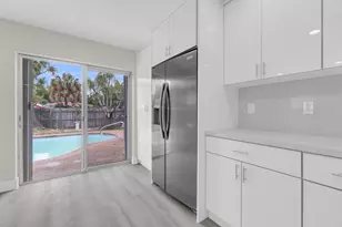 100 NE 26th Ct, Pompano Beach, FL 33064 - Photo 7