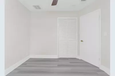 100 NE 26th Court, Pompano Beach, FL 33064 - Photo 25