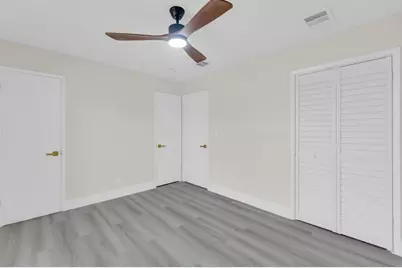 100 NE 26th Court, Pompano Beach, FL 33064 - Photo 15