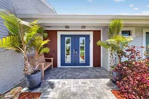 13315 Saffron Cir, Palm Beach Gardens, FL 33418 - Photo 3