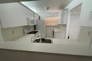 1811 Sabal Palm Dr, Davie, FL 33324 - Photo 3