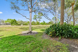 3043 Grandiflora Dr, Greenacres, FL 33467 - Photo 33