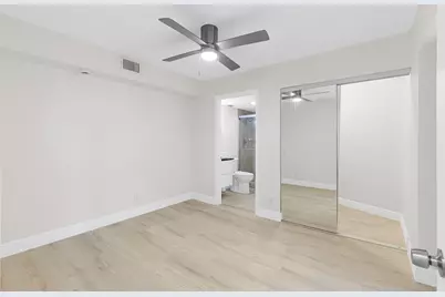 22958 Oxford Place #D, Boca Raton, FL 33433 - Photo 9