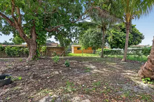 3830 SW 30th St, Hollywood, FL 33023 - Photo 21