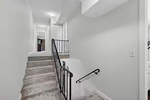 390 Golfview Rd, North Palm Beach, FL 33408 - Photo 13