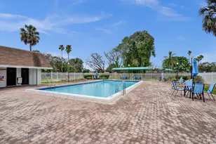 5544 Lakewood Cir S, Margate, FL 33063 - Photo 25