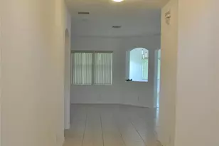 19496 S Whitewater Ave, Weston, FL 33332 - Photo 5