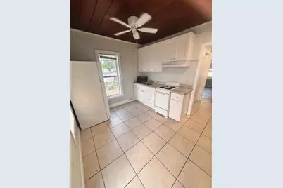817 NW 7th Street, West Palm Beach, FL 33401 - Photo 3