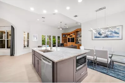 6802 NW 108th Avenue, Parkland, FL 33076 - Photo 11