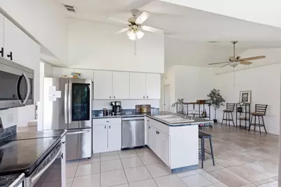 390 SE Cork Road, Port Saint Lucie, FL 34984 - Photo 15