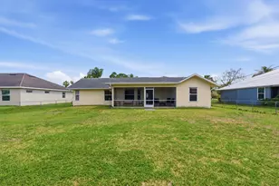 390 SE Cork Rd, Port Saint Lucie, FL 34984 - Photo 31